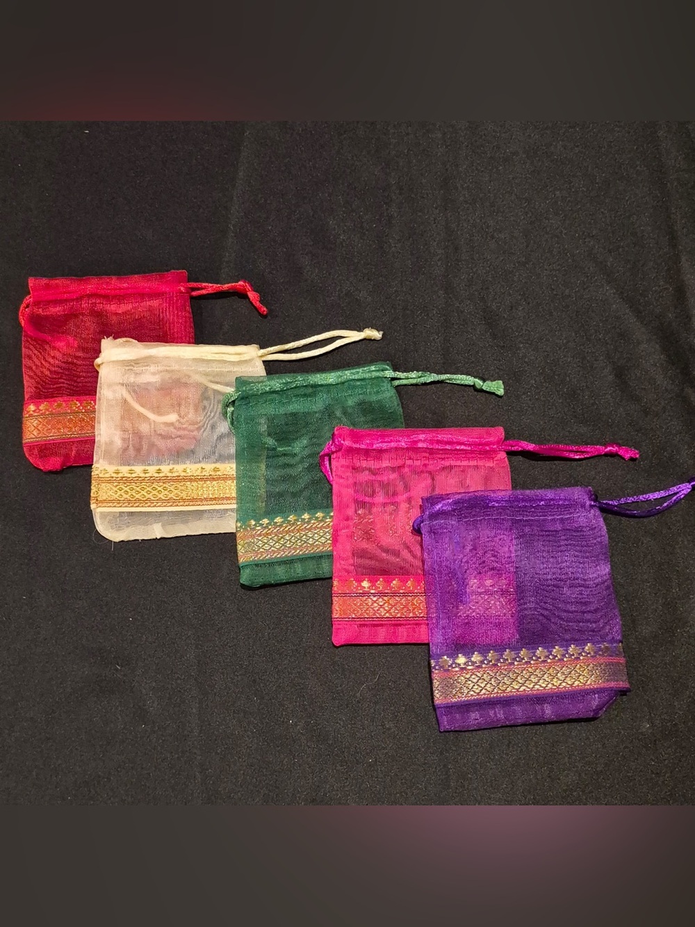 95 Brilliant color Organza gift bags (4โ x 6โ) with embroidered borders